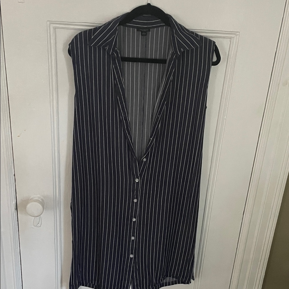 Ann Taylor Navy and White Striped A Line T-Shirt Dress with belt